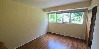 3BD/2BA Eureka home is close to Sequoia Park, boasts infrared sauna! Gallery 22