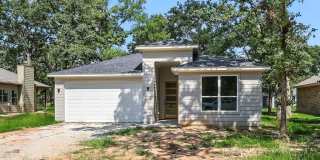 10 Huckleberry Lane Gallery 1