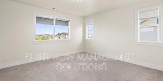 4923 North Glenrock Avenue Gallery 15