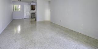 305 S Federal Highway Gallery 5