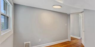 203 Maple St1 Gallery 24