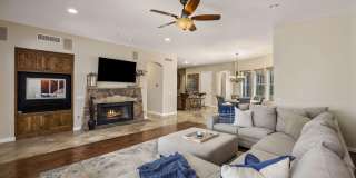 9572 E Mountain Spring Road Gallery 14
