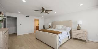 2100 OCEAN Drive Gallery 10
