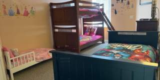 FULLY FURNISHED - Peaceful 4 Bed / 2 Bath Condo Gallery 9