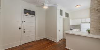 ADAMS STREET APARTMENTS Gallery 17
