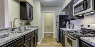 The Racquet Club Apartments Gallery 16
