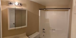 Nice 2 Bedroom in  Phoenix Gallery 13