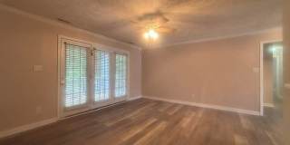 380 Bubble Creek Court Gallery 7