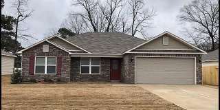 2424 Vivian Drive Gallery 1