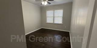 1017 E. 38th Pl Gallery 12