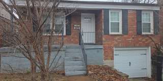 Large private home in Brentwood Gallery 1