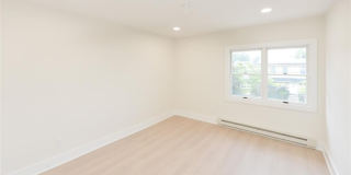 255 Rea Avenue Gallery 9