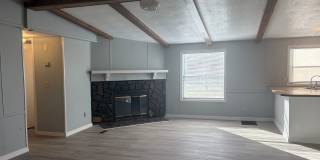 3bed/2bath home ready now!! rent $1650/mo Gallery 5
