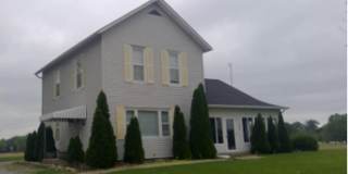 Country Home (in the city) 3 BR 1 1/2 Bath  near Chapel Ridge Gallery 1