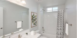 2 Bedroom Apartments in Caldwell With Style, Convenience & Comfort! Gallery 1