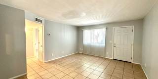 3130 E 4th Street Gallery 15