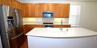 4Br/3-1/2 bathroom Home Gallery 5