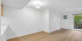 12345 Roosevelt Way NE 12345 Roosevelt Way NE Gallery 1