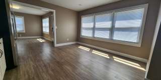 Spacious 2-Bedroom, 1-Bathroom Home AVAILABLE NOW!! Gallery 9