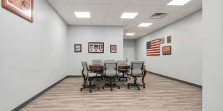 208 N BROADWAY Gallery 13