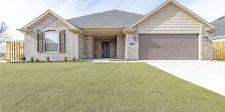 219 S Geranium Lane Gallery 1