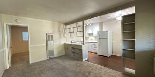 2508 L Street – Classic Midtown Living Gallery 24