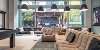 Tupelo Alley Gallery 12