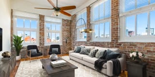 The Woodward Gallery 21