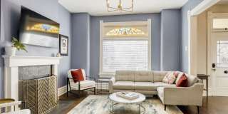 Renovated Historic 4BR Denver Home w/ Private Yard Gallery 9