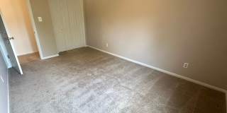 4 bedroom, 2 1/2 bath Gallery 19
