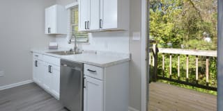 Jamestown Manor Apartments Gallery 39