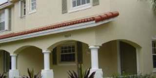 Centrally Located 3BR Townhome Near Everything Delray Beach Has to Offer Gallery 1