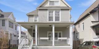 1828 W Berenice Gallery 1