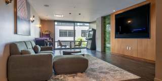 Juxt Gallery 35