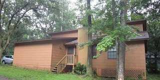 Northeast 3/2 House-Lakeshore Estates Gallery 1