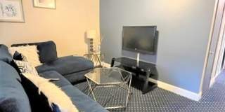 Unique Opportunity - Furnished Apartment with Ammenities Gallery 1