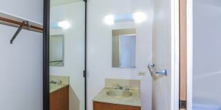 Piikoi Atrium - studio,1 bath with 1 covered parking stall Gallery 19