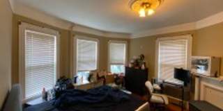 NEU 4 BR Apartment (in unit laundry!)- NO FEE - 9/1 Gallery 16