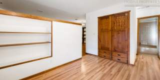 UNFURNISHED Inviting Studio Apartment in the Heart of Downtown Gallery 35