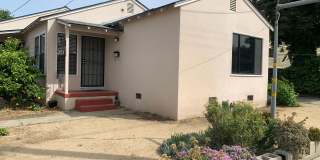 Cozy Pittsburg Duplex Home! Gallery 1