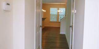 1033 Coldstream Dr Gallery 18