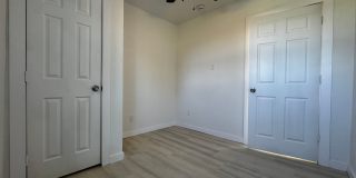 2BD APARTMENT WITH WATER PAID!! Gallery 6