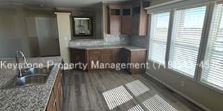 Upscale, Modern 4 Bedroom/2 Bathroom/2 Car Garage Home, PW $2350/$2350 Gallery 12