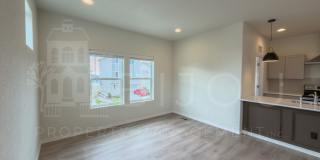 Perfectly Located off Fountain and Academy Gallery 8