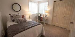 Beautiful 2 Bed / 2 Bath Condo in the Heart of Capitol Hill, Seattle Gallery 7