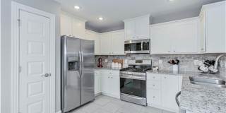 Stylish 3-Bedroom, 2-Bathroom Home for Rent! Gallery 13
