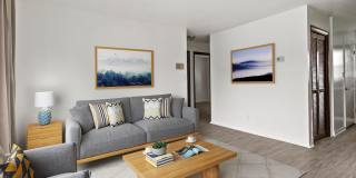 Your Next Home in the Heart of Yorktown Schools Gallery 4
