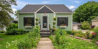 Cozy 3 bed/1 bath home for rent in Northfield, MN Gallery 1