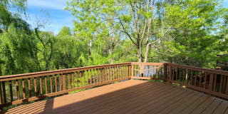 45512 LAKEMONT Square Gallery 20