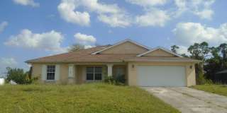 3623 NE 17th Place Gallery 1